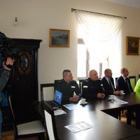  Konferencja prasowa nt. inwestycji pn. „Budowa Komisariatu Policji w Zatorze”.     
